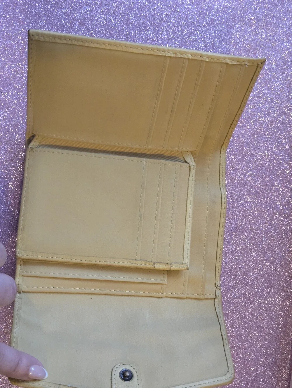 Vintage Fossil Yellow Leather Wallet Floral Embossed Tooled Studded Flap Clutch